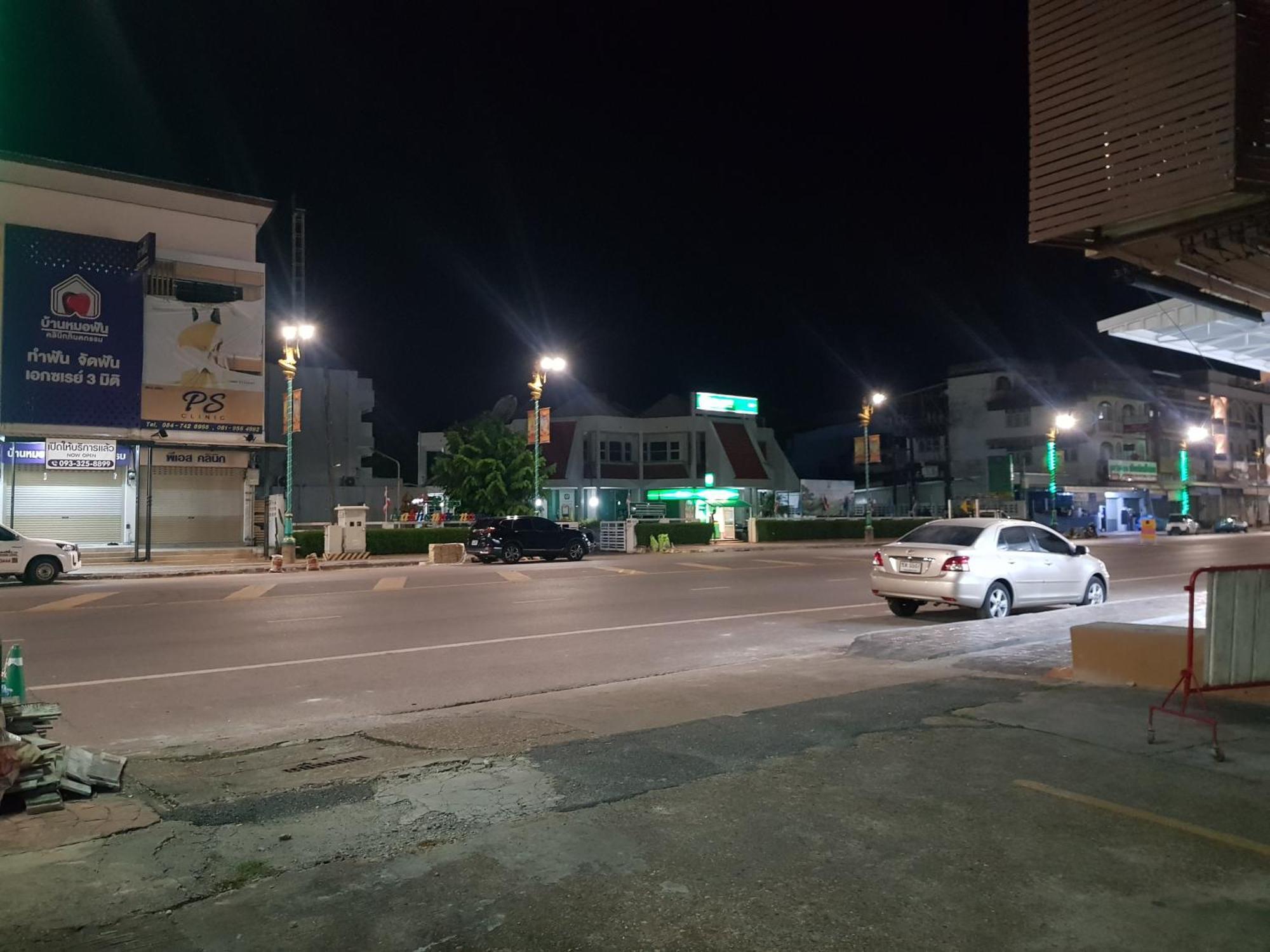 Sp Residence Nakhon Phanom Exterior photo