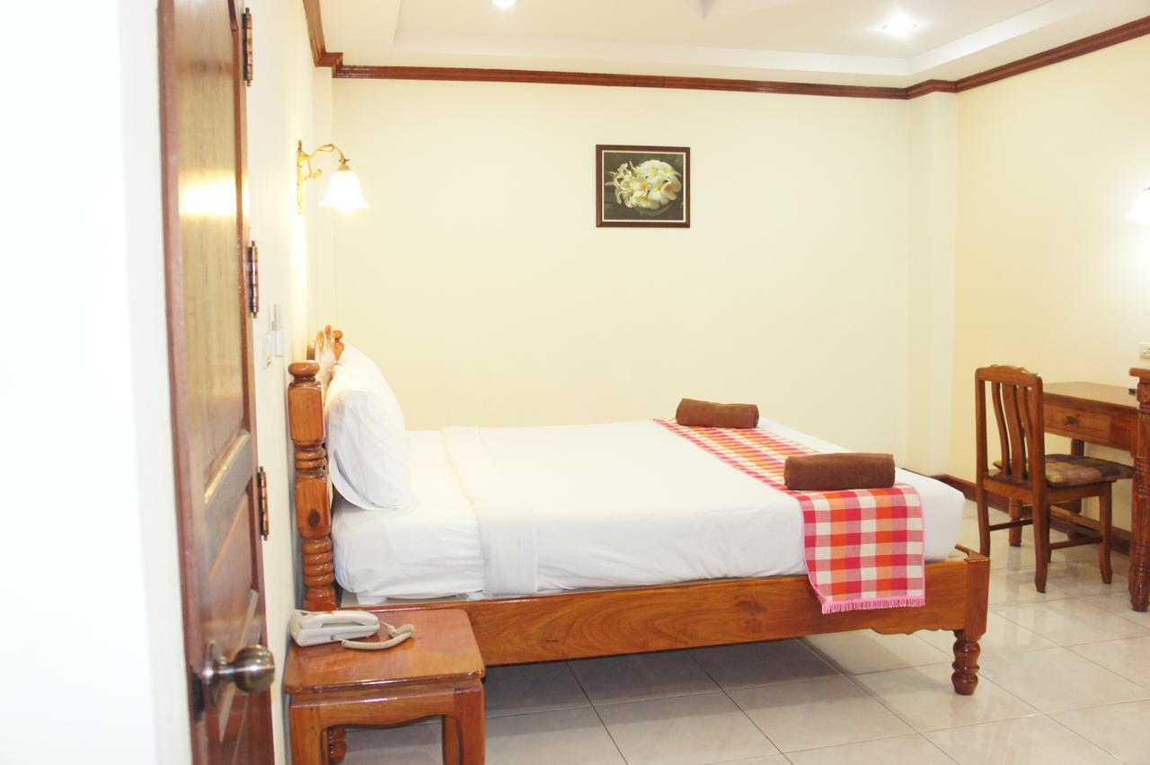 Sp Residence Nakhon Phanom Exterior photo