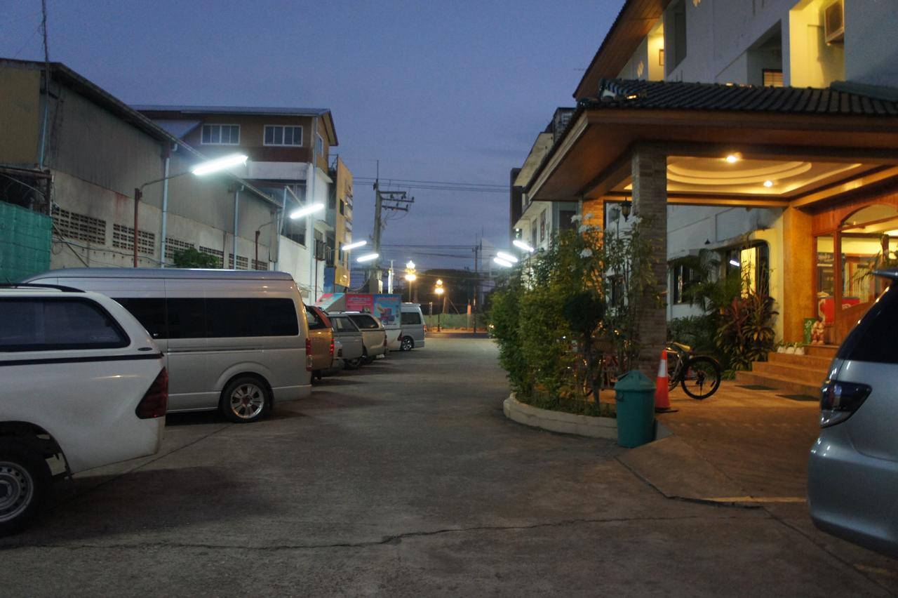 Sp Residence Nakhon Phanom Exterior photo